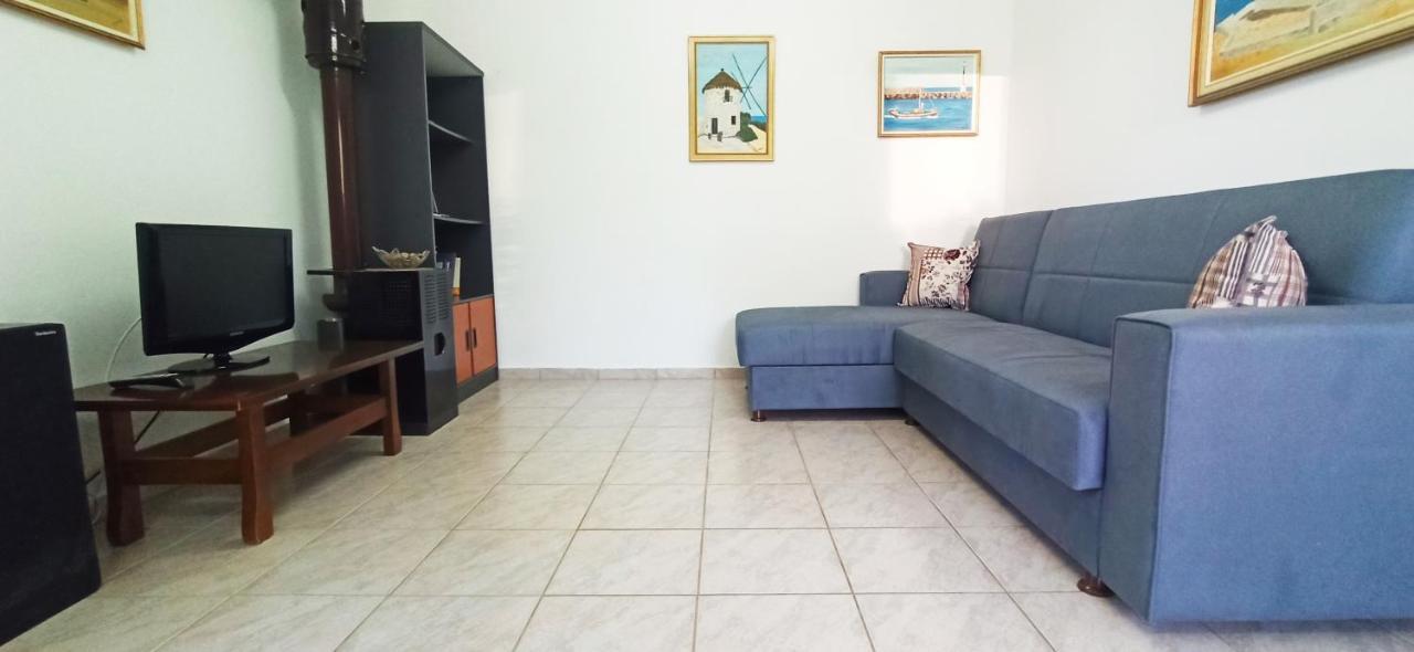 Maris Full Apartment With Roof Garden Access Chios Town Luaran gambar